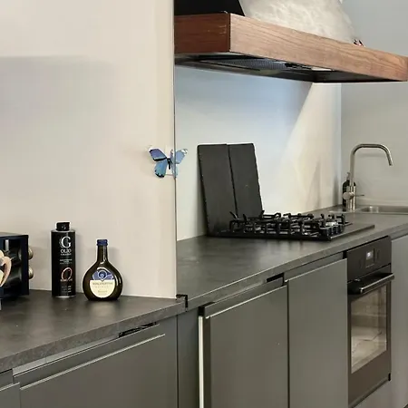 Porto Recanati, Meraviglioso Trilocale Sul Mare - P018 *