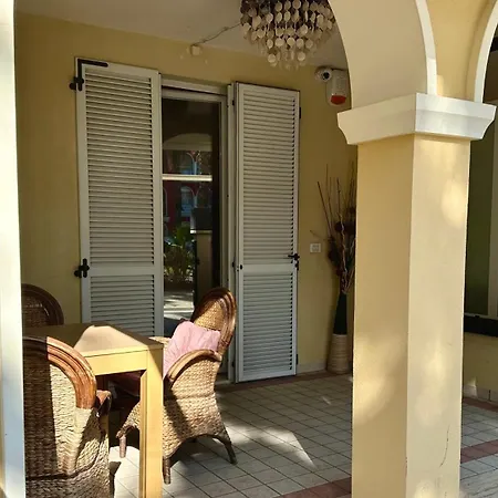 Porto Recanati, Meraviglioso Trilocale Sul Mare - P018 Lejlighed